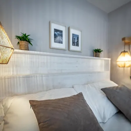 Apartment Yd Stunning Terrace On The Accademia Florence