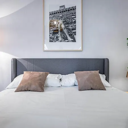 Apartment Yd Stunning Terrace On The Accademia