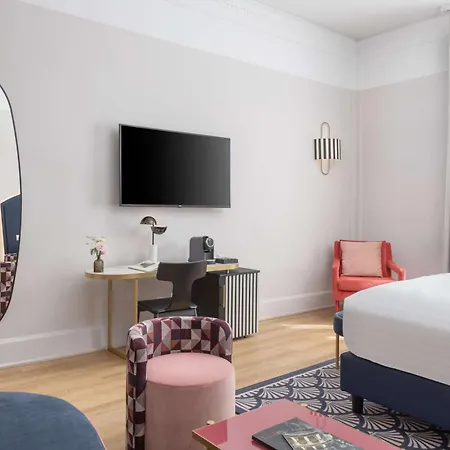 Anglo American Florence, Curio Collection By Hilton Hotel