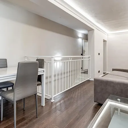 Deluxe Flat In Center Apartment Florence