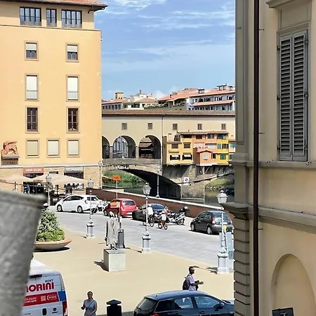 De Bardi - Beautiful Near Ponte Vecchio Apartment Florence