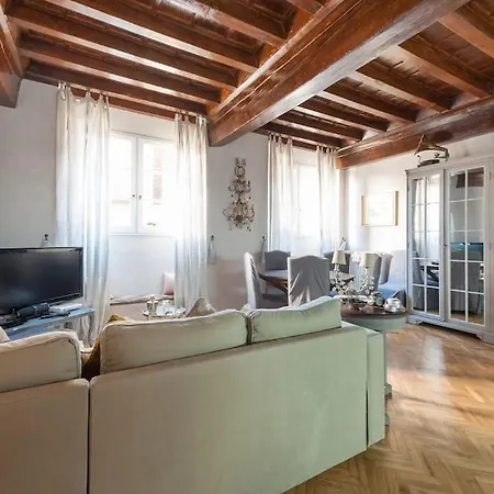 Paladima In Santa Croce Apartment *