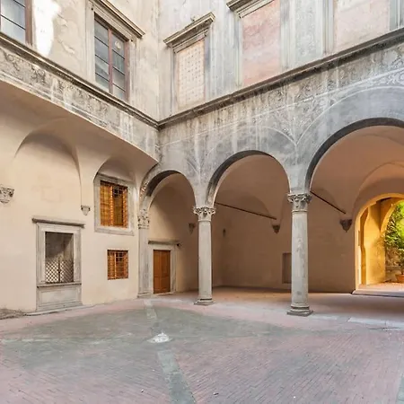 Paladima In Santa Croce Florence
