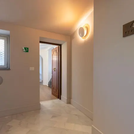 Dora Penthouse Uffizi View * Φλωρεντία