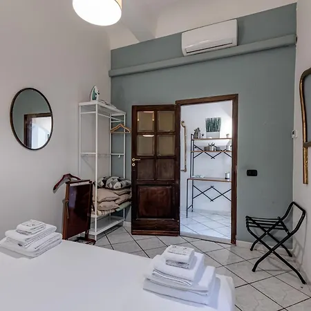 Apartment Green Flat, Via Guelfa Florence