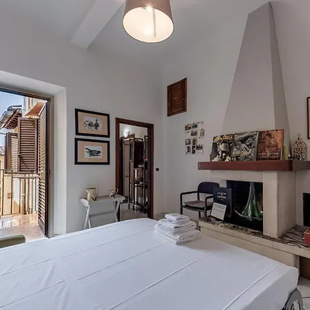 Green Flat, Via Guelfa Apartment