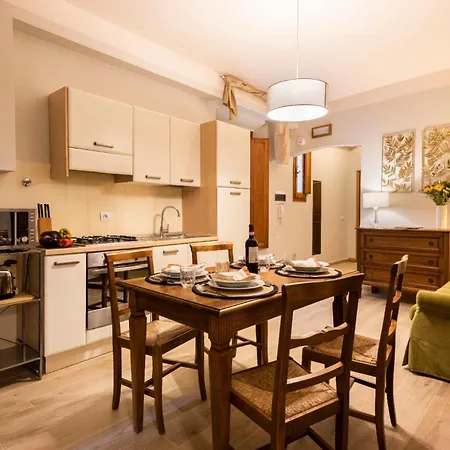 - Ariento Giuditta 2 Bdr * Firenze