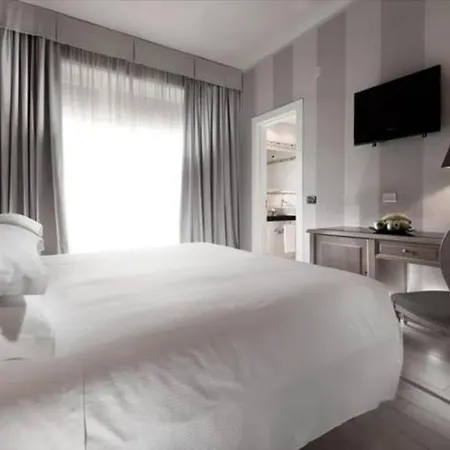 C-hotels Ambasciatori Hotel 4*