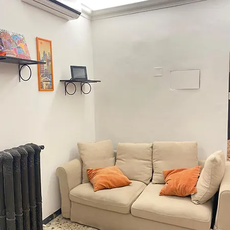 Florentia House Apartament *