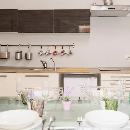 Apartment Sweet House In Pepi Street *