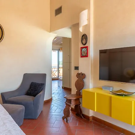 Brunelleschi's Dream Apartment *