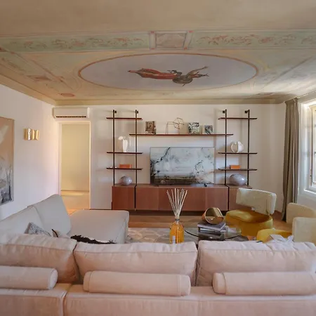 Ponte Vecchio - Partenope Luxury Apartment *