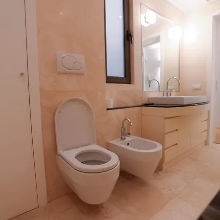 Ponte Vecchio - Partenope Luxury Apartment Florence
