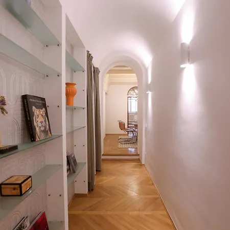 Apartment Ponte Vecchio - Partenope Luxury *