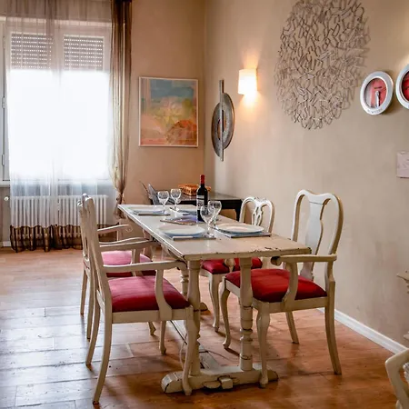 Mamo - Station Family Apartment