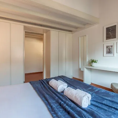 Apartment Casa Rondinelli Florenz
