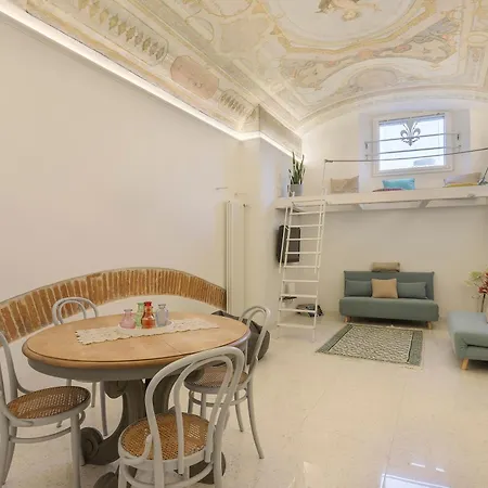 Апартаменты Welchome Cellini *