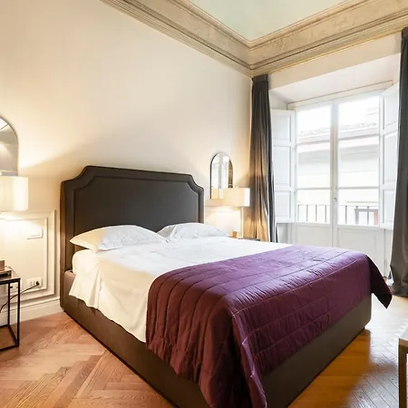 Palazzo Pazzi Vitali Luxury In Apartment Florence