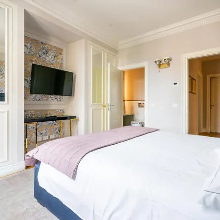 Palazzo Pazzi Vitali Luxury In Florence