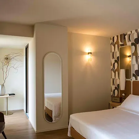 Hotel Columbus Urban 5*