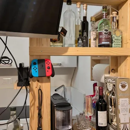 Апартаменты Small And Cozy In