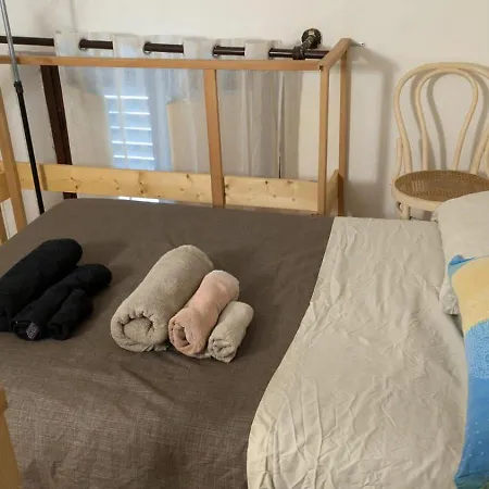 Апартаменты Small And Cozy In