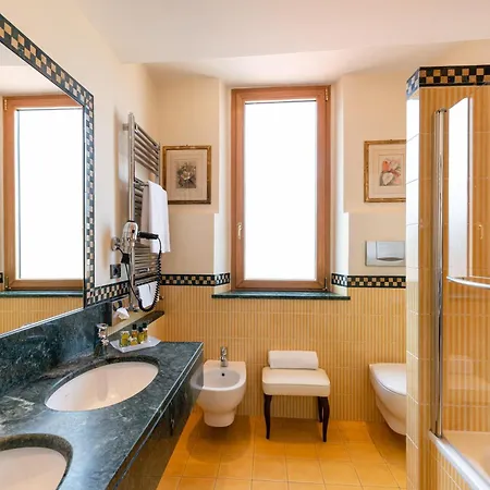 מלון Pitti Palace Al Ponte Vecchio 4*