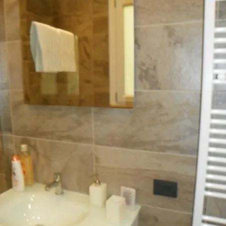 Modern House + 2 Free Bikes, Historical Center Of Apartment *