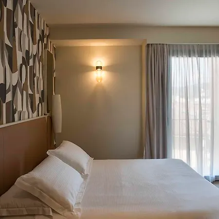 Columbus Urban Hotel 5*