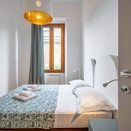 Casa Di Ebe - Campo Di Marte Flat With Balcony * Florence