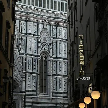 Duomo Charming Apartamento