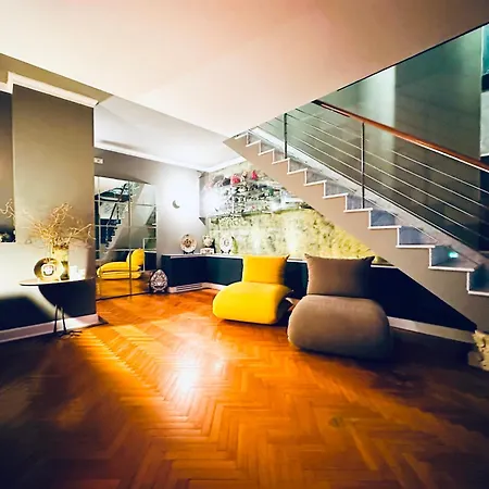 Romantic Luxury Penthouse Дом отдыха Флоренция