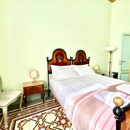 Florentine Penthouse By Florencehospitality Com Apartament Florencja