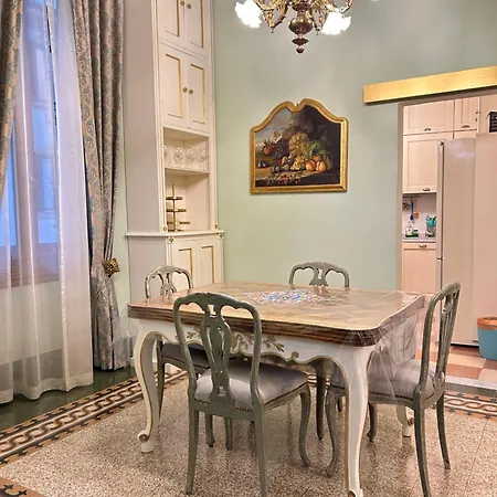 Florentine Penthouse By Florencehospitality Com Apartament