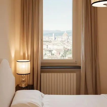 Luxury Window On Φλωρεντία