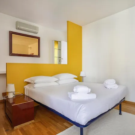 Bright Last-floor With Terrace Апартаменты