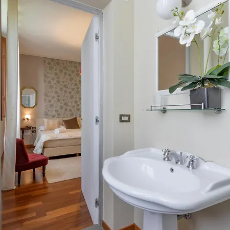 Casa vacanze Lia - In With Private Garden And Pool *