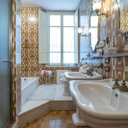 Casa vacanze Lia - In With Private Garden And Pool