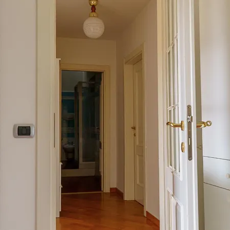 Spacious And Pleasant 2-br Διαμέρισμα