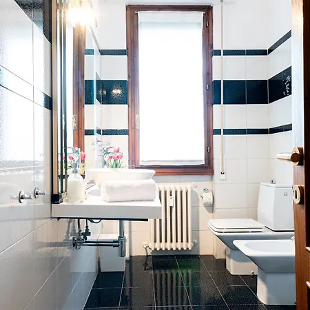 Apartment Godi Fiorenza - Duomo A 15 Minuti E Aeroporto A 4 Minuti Con Tramvia T2 Florence