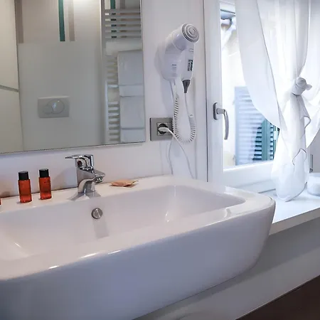 Elegant And Bright Flat Near The Duomo Apartment Florence