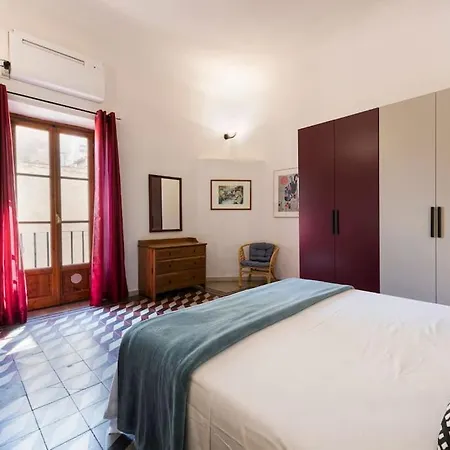 Apartamento Live Like A Florentine Next To Santa Croce Square Florencia