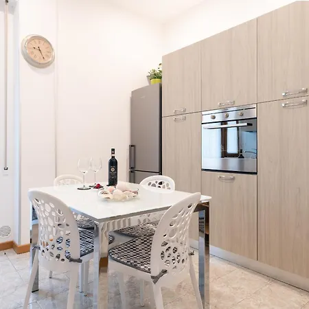 Apartment Godi Fiorenza - Duomo A 15 Minuti E Aeroporto A 4 Minuti Con Tramvia T2 Florence