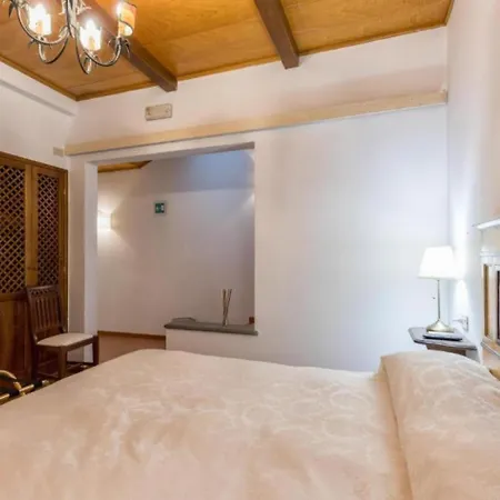 Numa Palazzo Haggis Aparthotel