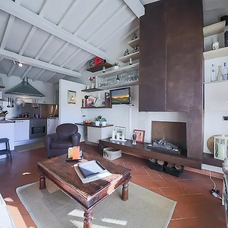 San Niccolo Terrace Apartment