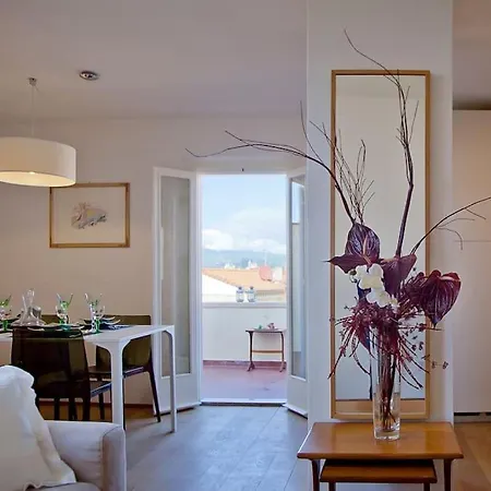 Daire Amazing View Attic Floransa