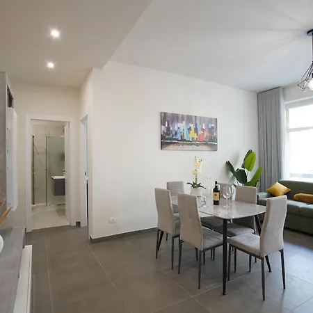 Redi Apartment *