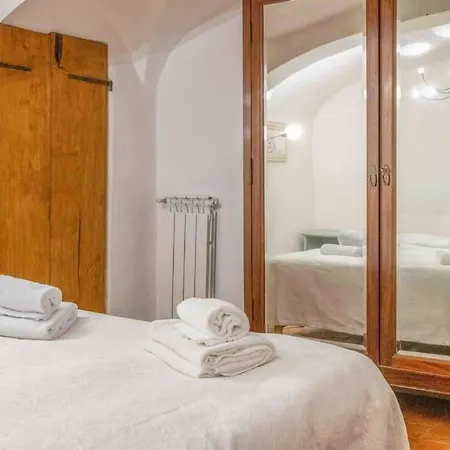 Santo Spirito 2 Bedroom * Φλωρεντία
