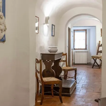 Santo Spirito 2 Bedroom Διαμέρισμα *
