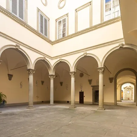 Ricasoli Frescoes Floransa